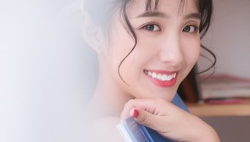 10万张美女壁纸合集（共60G）