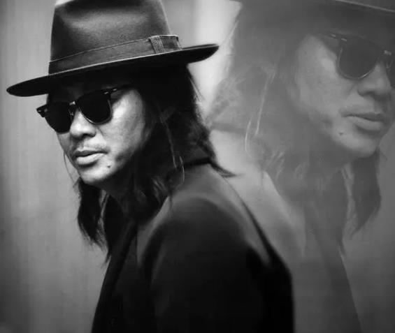 左小祖咒2019年专辑《一个孤僻的人》（13首mp3）