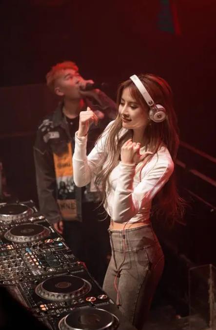 2024年最新热门DJ歌曲合集